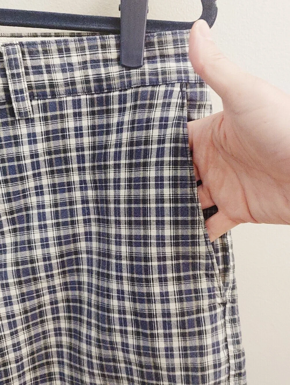 Banana Republic Plaid Flat Front Shorts Men’s Size 32 Blue Gray Casual Preppy